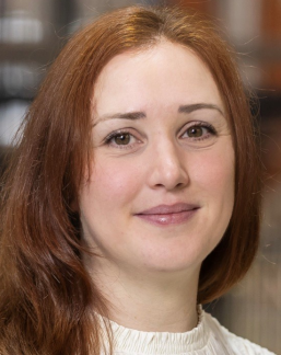 Frau Ruth Küllmer